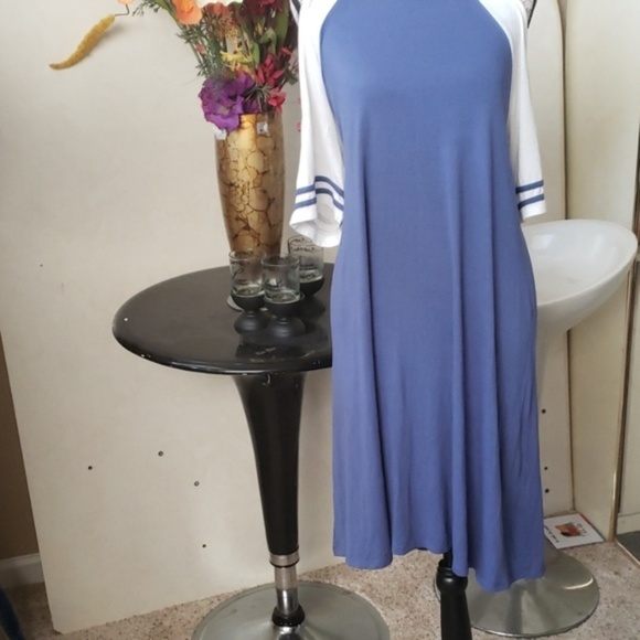 Forever 21 Dresses & Skirts - 2X Cold Shoulder Baseball Jersey Dress